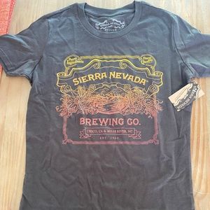 Sierra Nevada womens t-shirt size medium